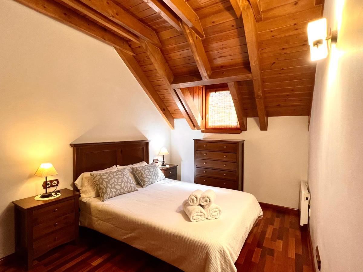 Apartament La Noguera - L'Amfitriona Rialp Exterior foto